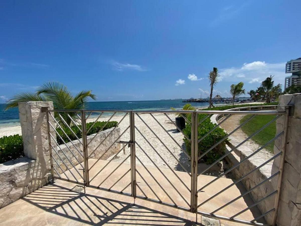 Beachfront Luxury Apartments Cancun Ngoại thất bức ảnh