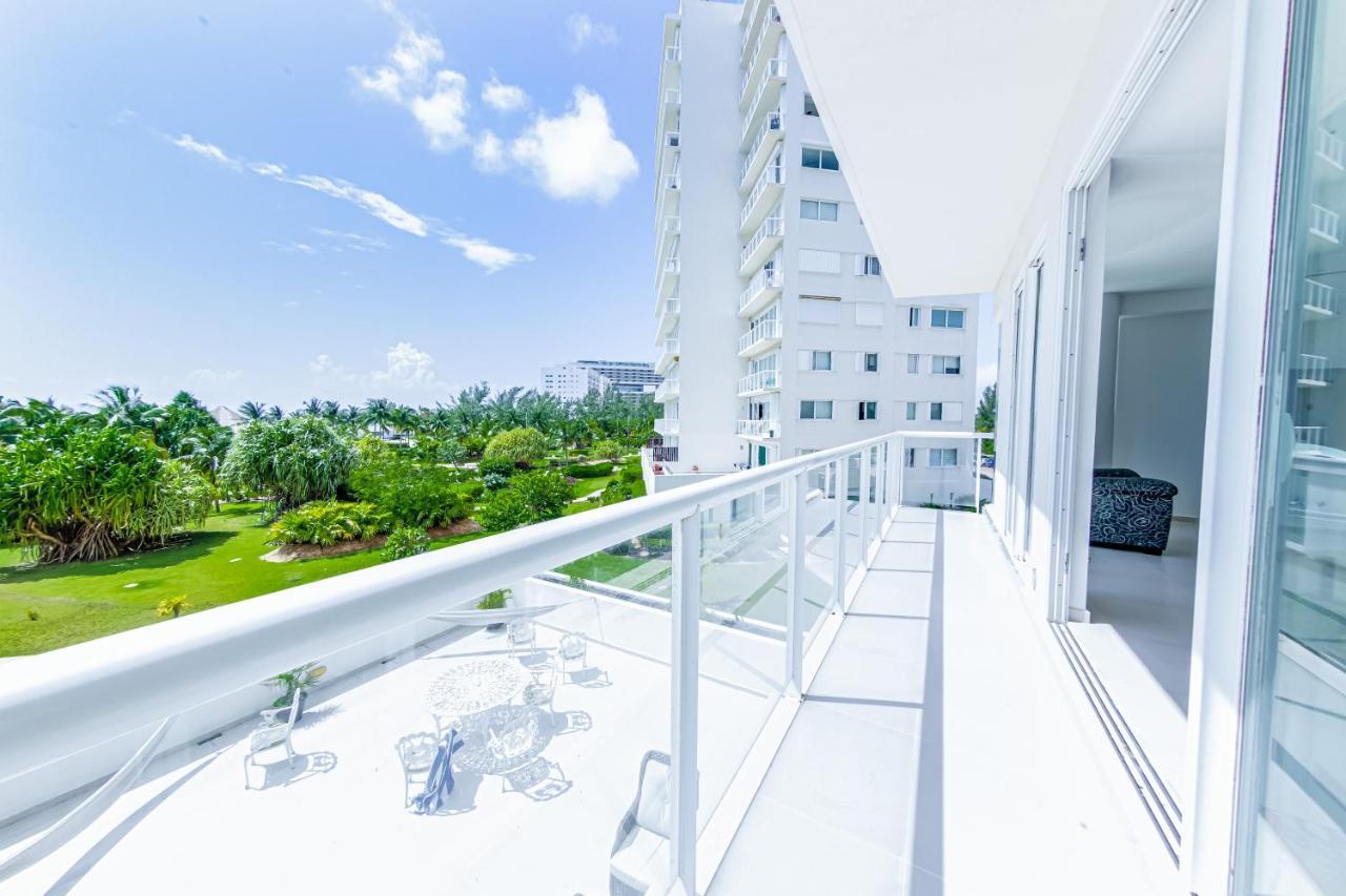 Beachfront Luxury Apartments Cancun Ngoại thất bức ảnh